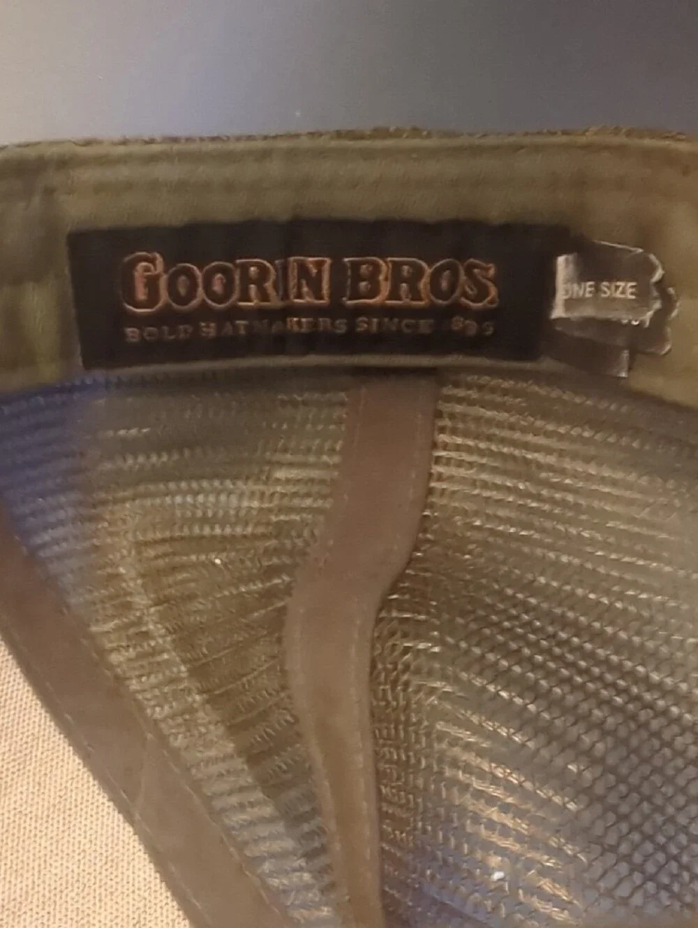 Goorin Donkey Trucker Hat One Size Like New!